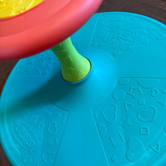 Classic Playskool Sit ‘n Spin - toddler indoor fun toy - Picture 3 of 4